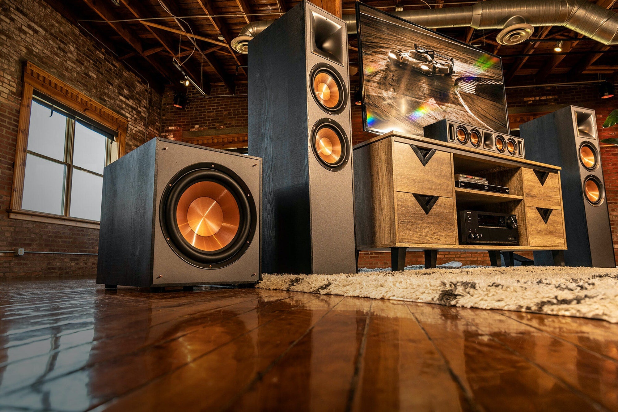 Subwoofer Nasıl Bağlanır?